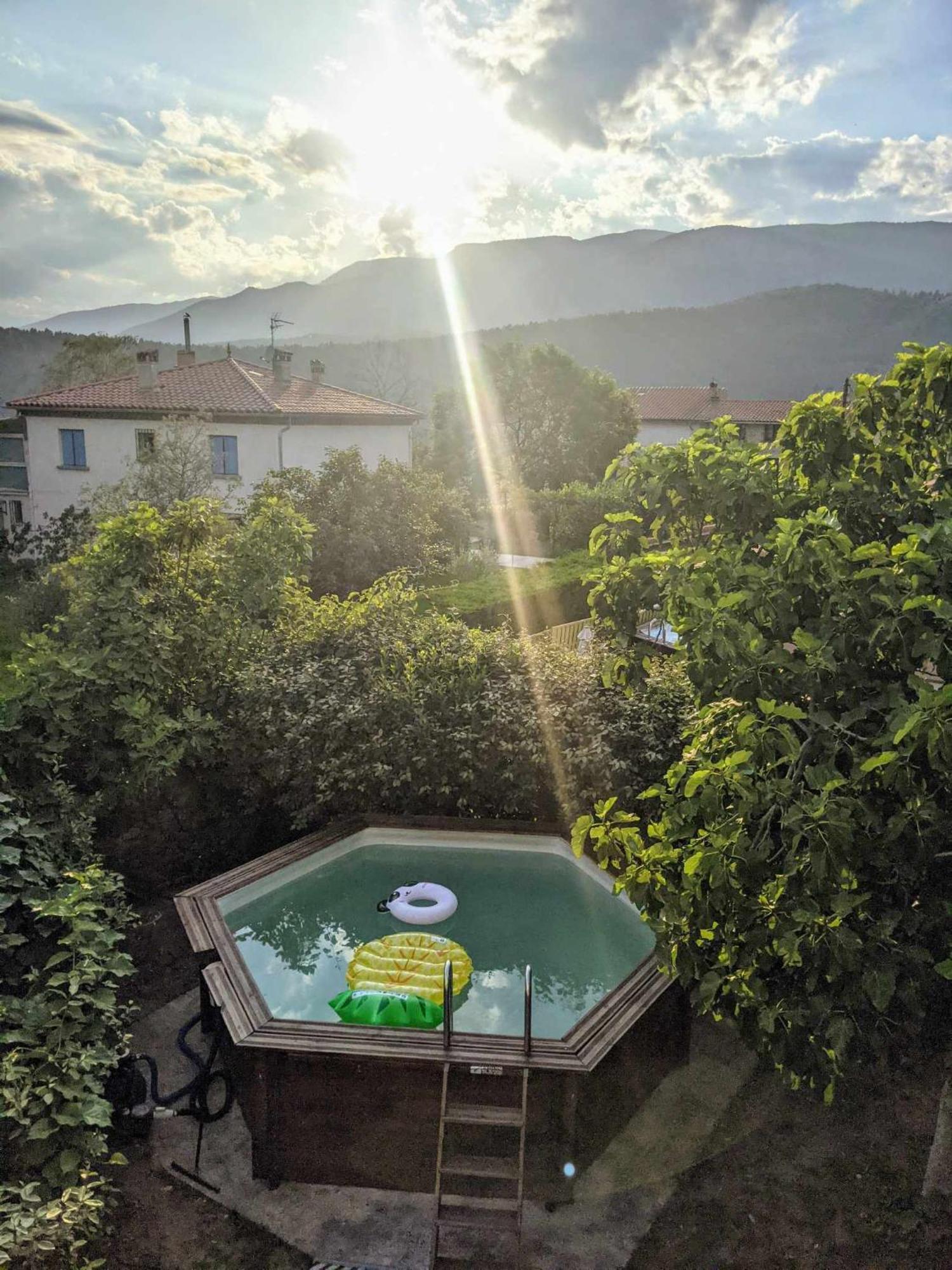 El Sola Spacieux Studio Avec Acces Jardin Et Piscine Corneilla-de-Conflent Exterior foto